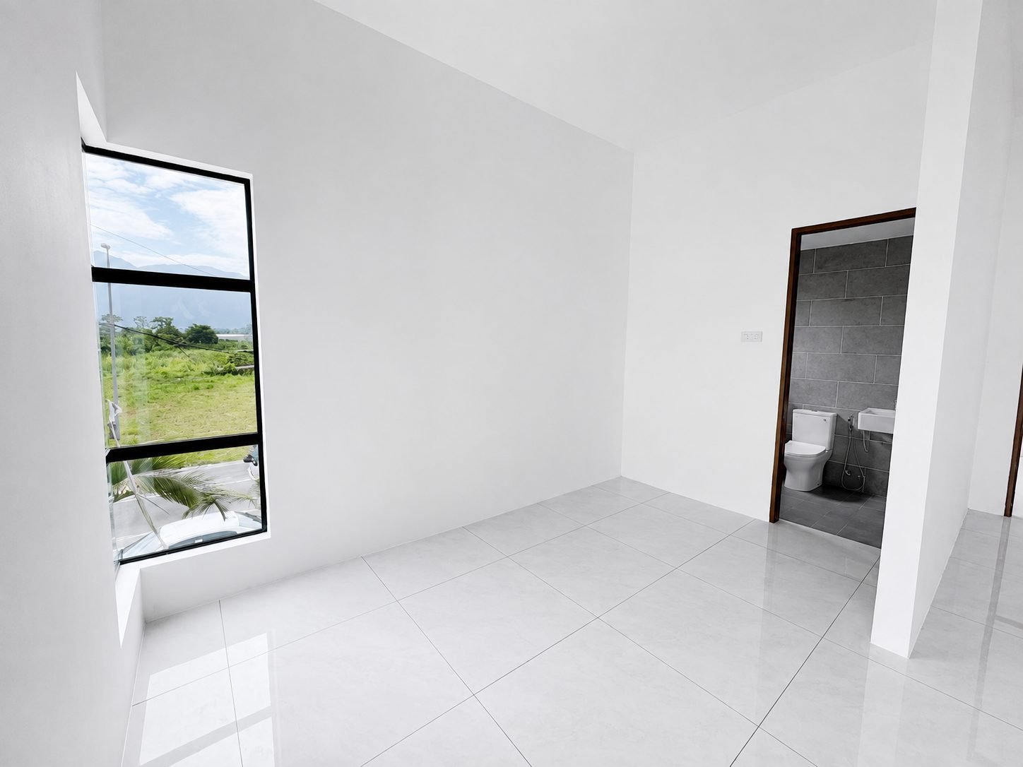 Bedroom with its own bathroom, Ampang Cove semi-detached