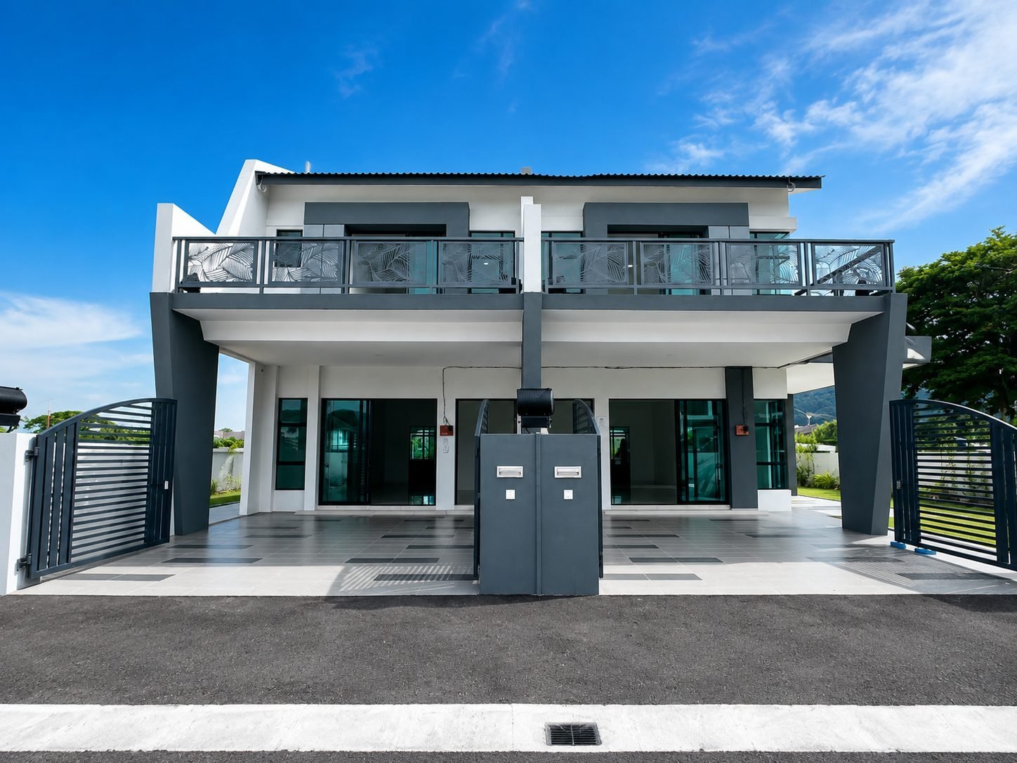 Street elevation of the double-storey terrace at Ampang Cove, Ipoh