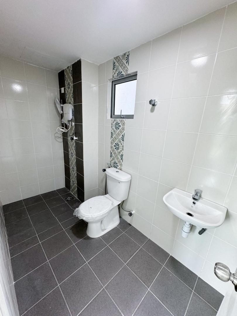 Bathroom in the 2-bedroom show unit