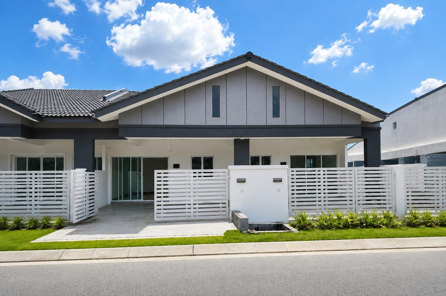 Street elevation of the single-storey terrace at Desa Chemor Impian Phase 2, Chemor