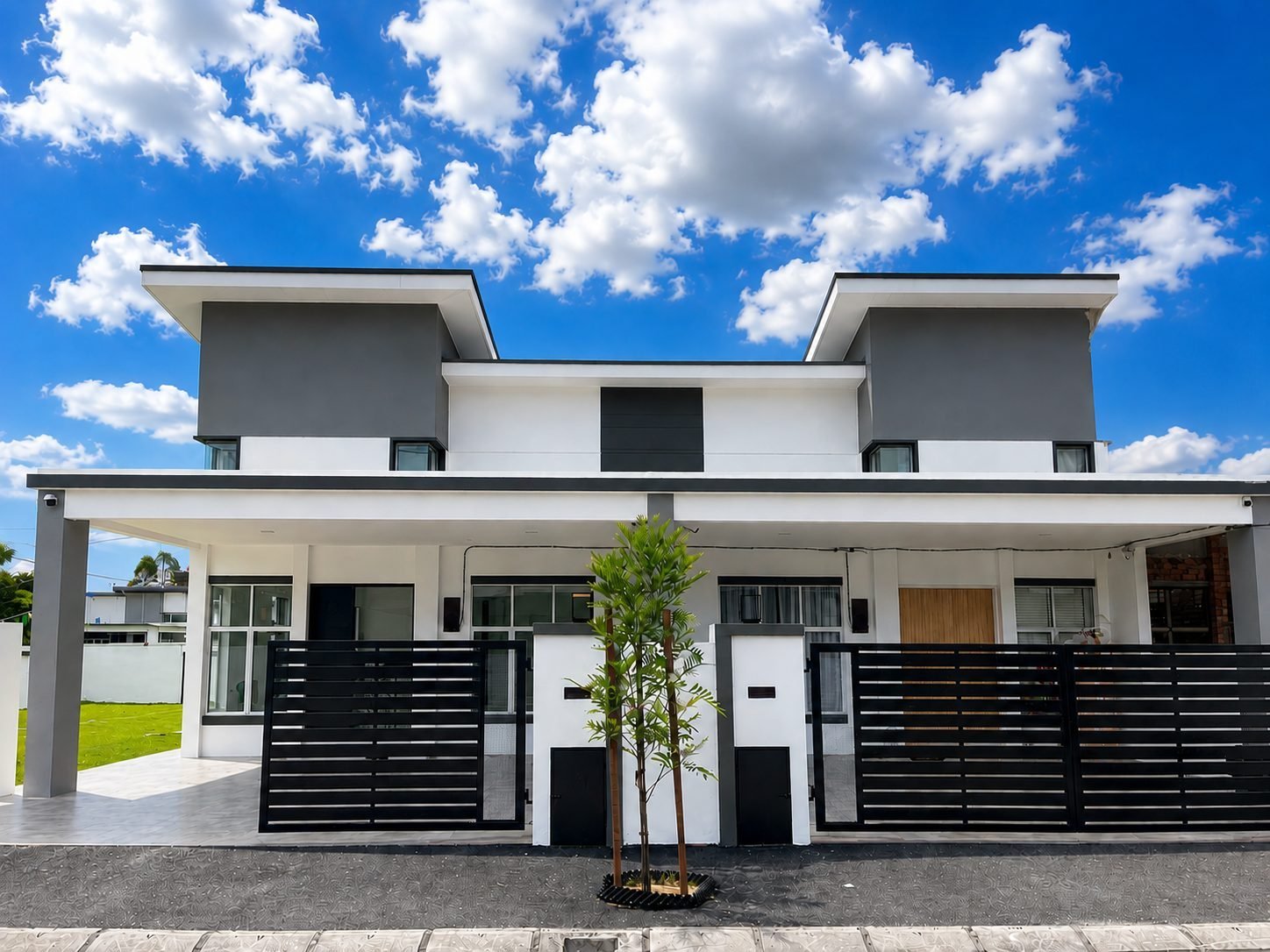 Street elevation of the single-storey terraces at Taman Klebang Ria, Ipoh