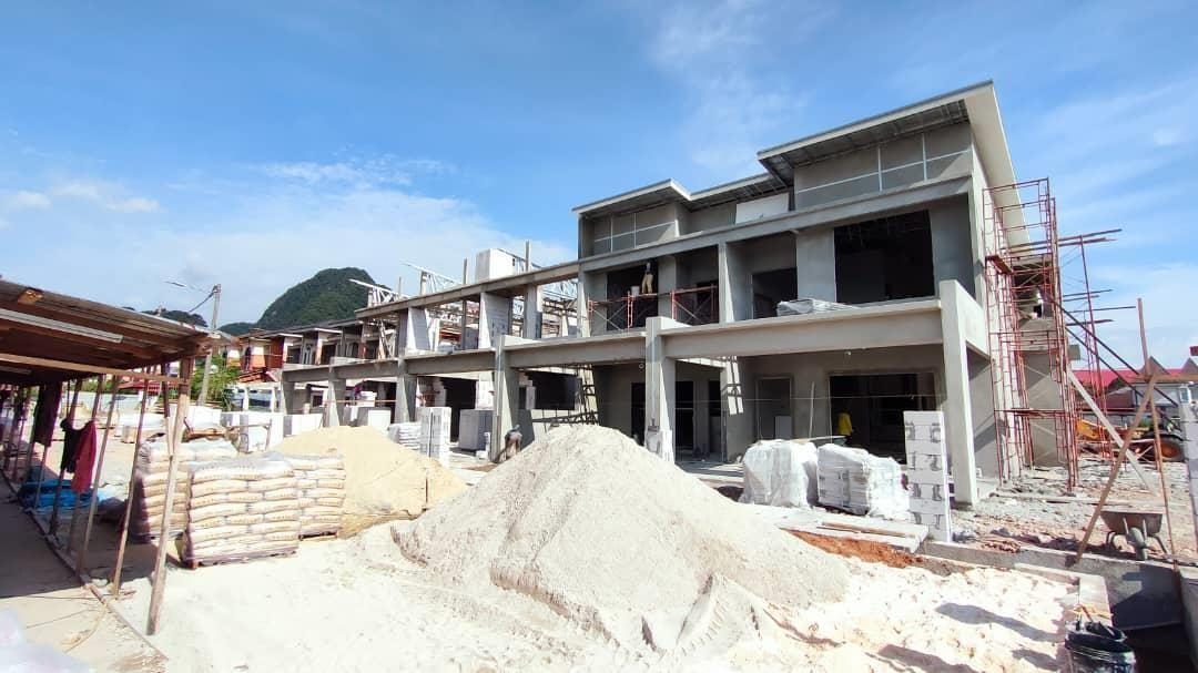 Construction progress on site at Taman Lapangan Indah, Ipoh