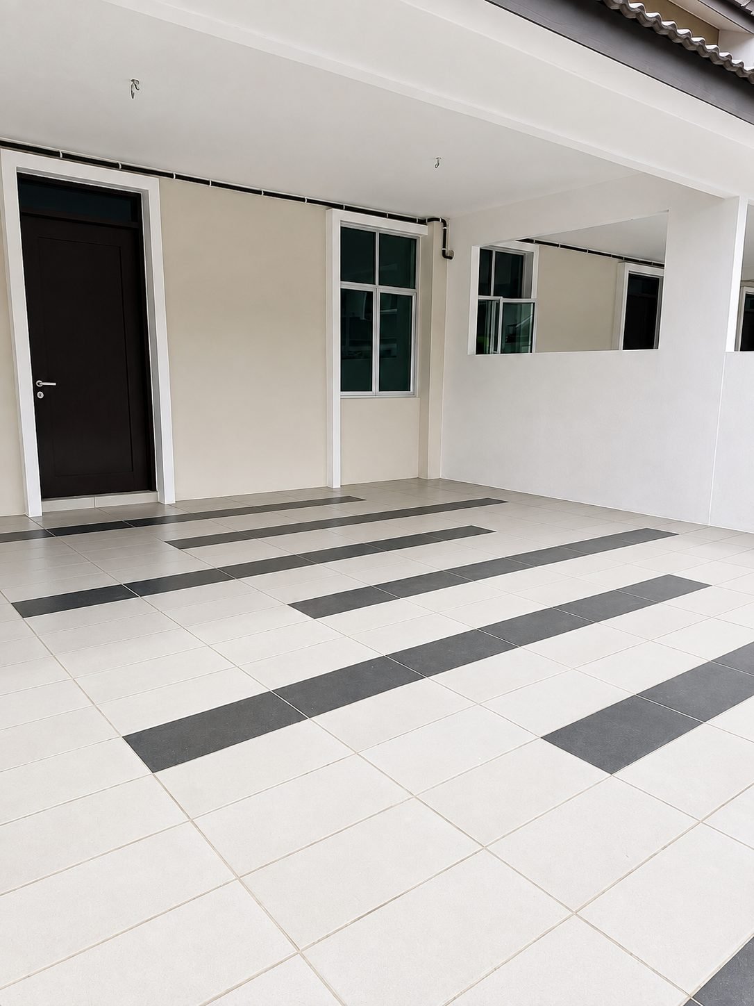 Car porch and front door of the Pearl Garden 2-storey show house
