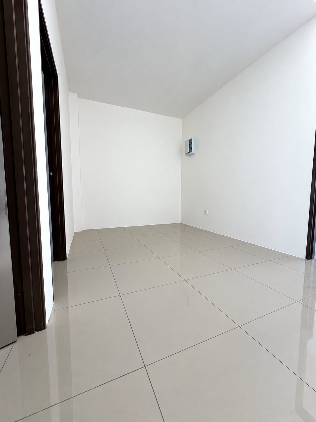 Unfurnished upstairs bedroom, double-storey show house